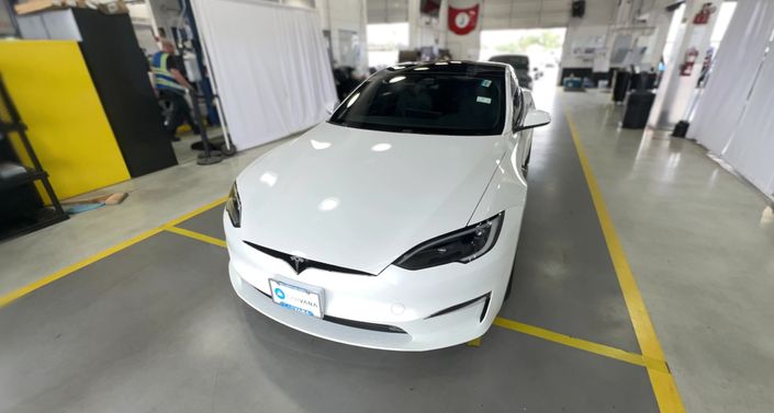 Thumbnail: 2023 Tesla Model S - 1