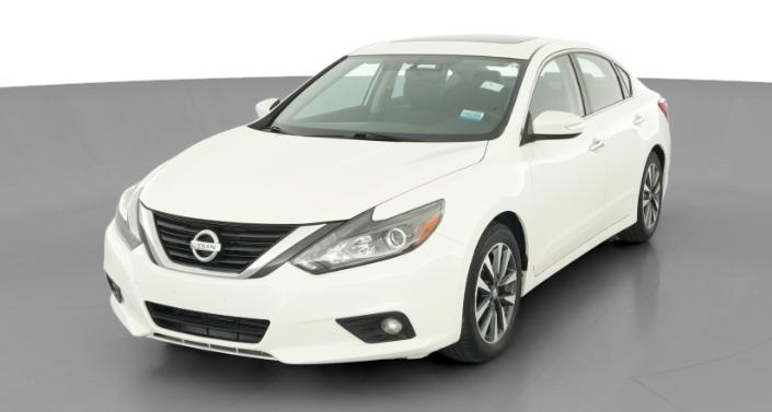 Thumbnail: 2017 Nissan Altima - 1