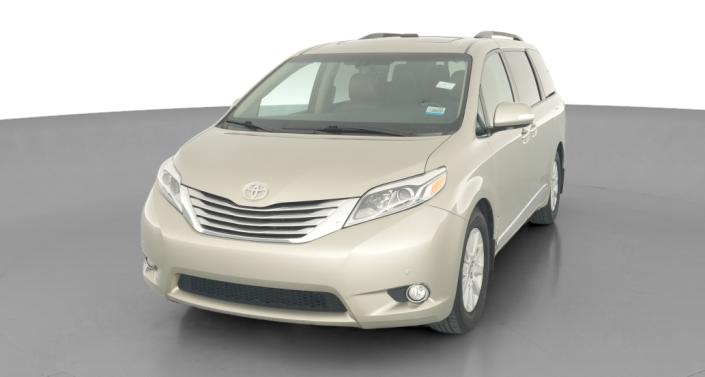 Thumbnail: 2015 Toyota Sienna - 1