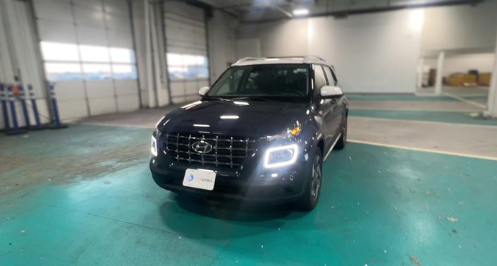 Thumbnail: 2021 Hyundai Venue - 1