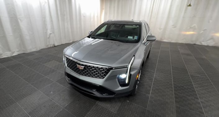 Thumbnail: 2024 Cadillac XT4 - 1