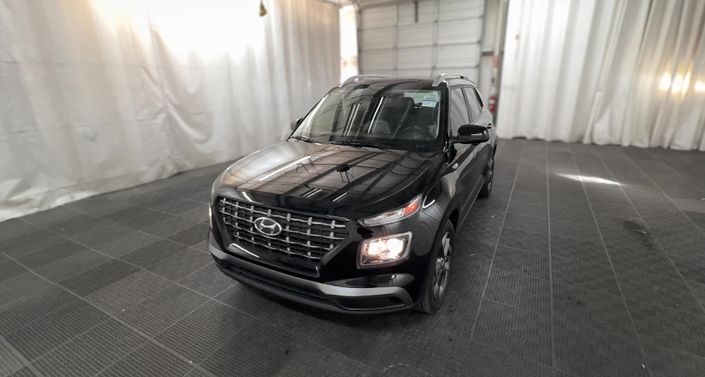 Thumbnail: 2023 Hyundai Venue - 1