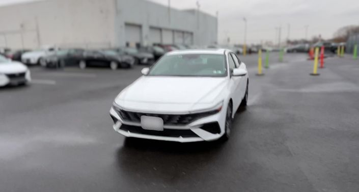 Thumbnail: 2025 Hyundai Elantra - 1