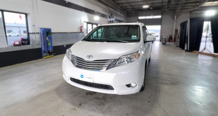 Thumbnail: 2013 Toyota Sienna - 1