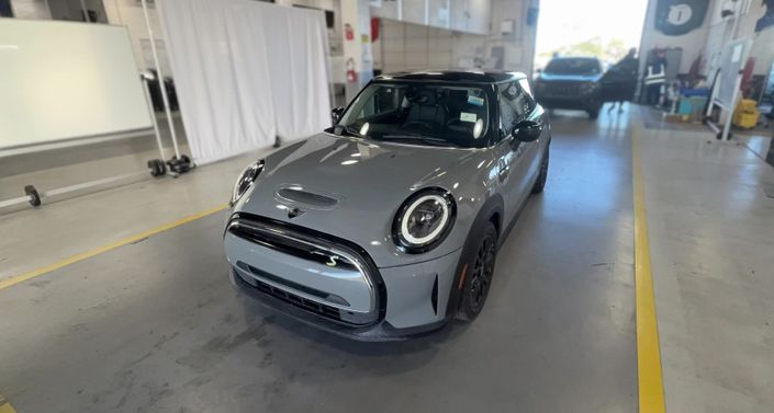 Thumbnail: 2022 MINI Cooper Hardtop - 1
