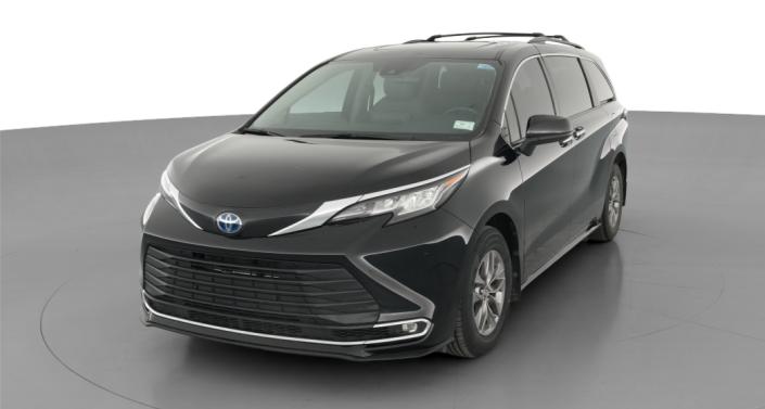 Thumbnail: 2024 Toyota Sienna - 1