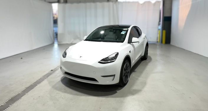 Thumbnail: 2022 Tesla Model Y - 1