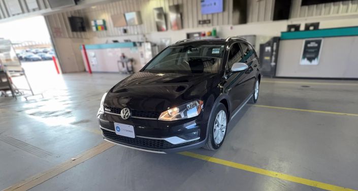 Thumbnail: 2017 Volkswagen Golf - 1