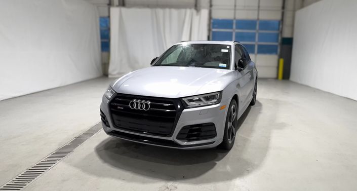 Thumbnail: 2020 Audi SQ5 - 1