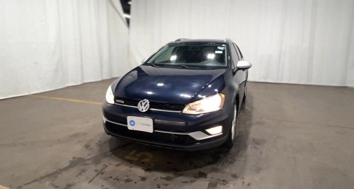 Thumbnail: 2017 Volkswagen Golf - 1