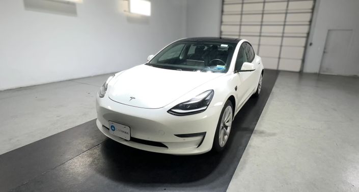 Thumbnail: 2021 Tesla Model 3 - 1