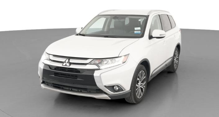 Thumbnail: 2017 Mitsubishi Outlander - 1