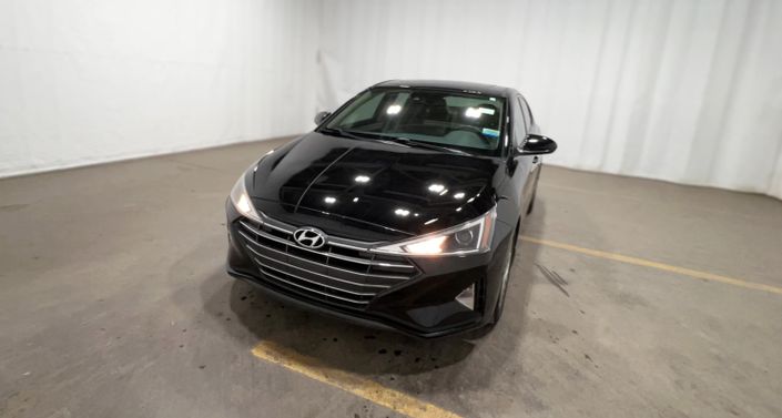 Thumbnail: 2020 Hyundai Elantra - 1