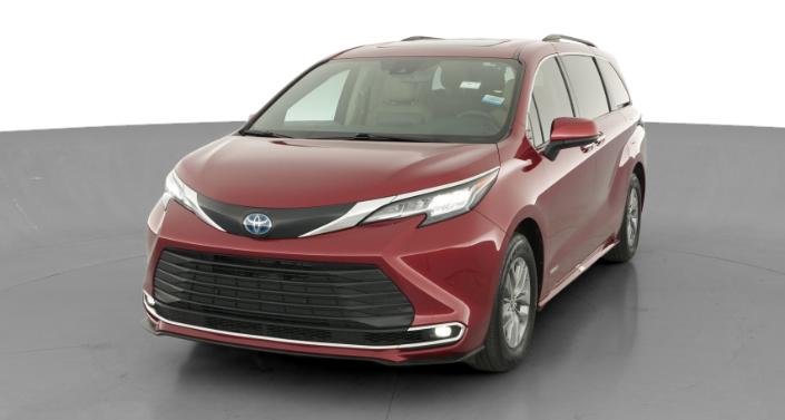 Thumbnail: 2021 Toyota Sienna - 1