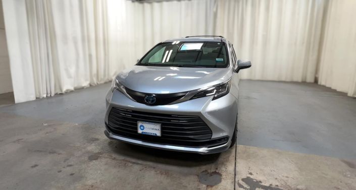 Thumbnail: 2021 Toyota Sienna - 1
