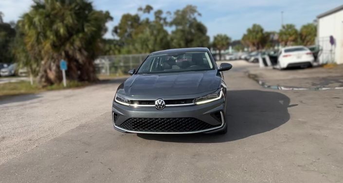 Thumbnail: 2025 Volkswagen Jetta - 1