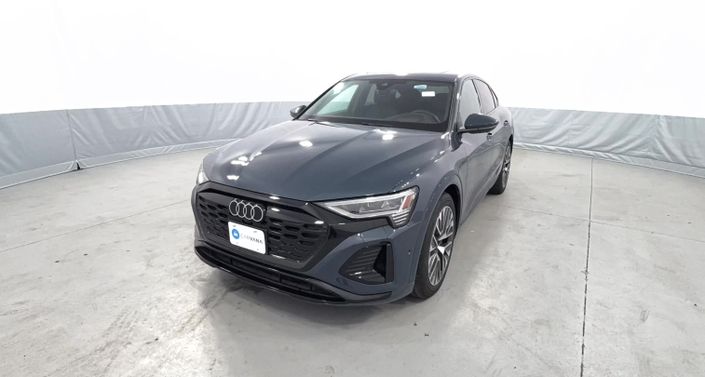Thumbnail: 2024 Audi Q8 e-tron - 1