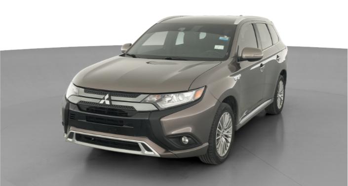 Thumbnail: 2020 Mitsubishi Outlander - 1