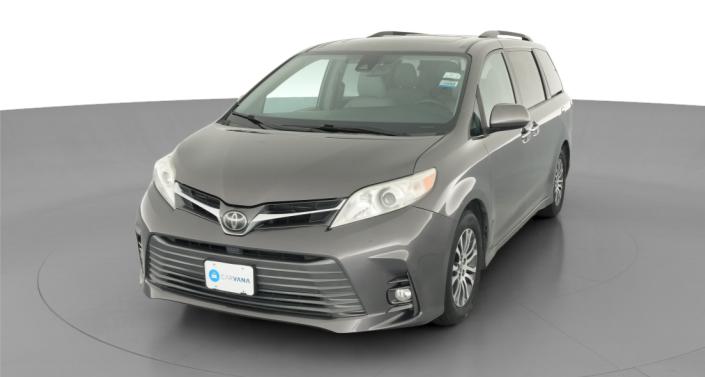 Thumbnail: 2018 Toyota Sienna - 1