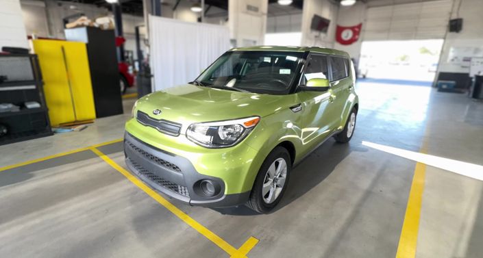 Thumbnail: 2018 Kia Soul - 1