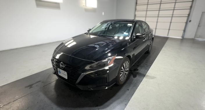 Thumbnail: 2024 Nissan Altima - 1