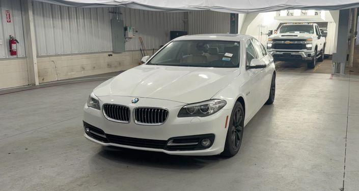 Thumbnail: 2016 BMW 5 Series - 1