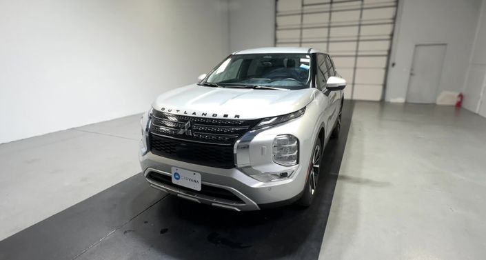 Thumbnail: 2024 Mitsubishi Outlander - 1