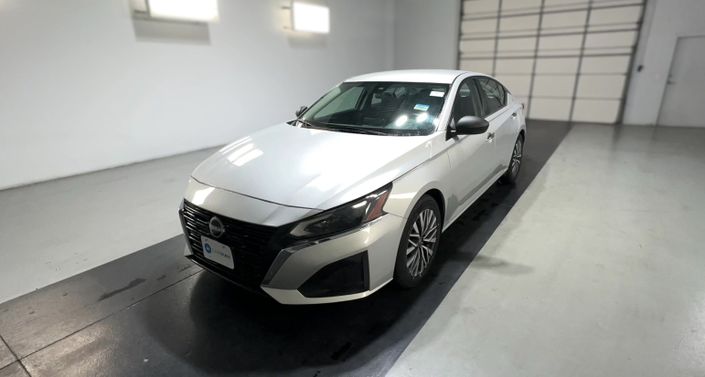 Thumbnail: 2024 Nissan Altima - 1