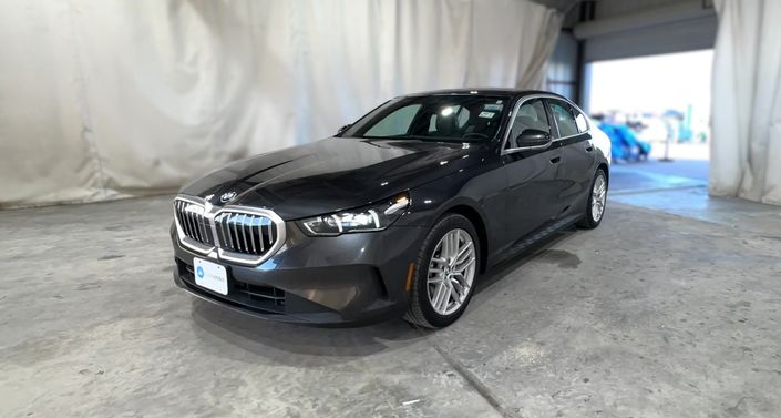 Thumbnail: 2025 BMW 5 Series - 1