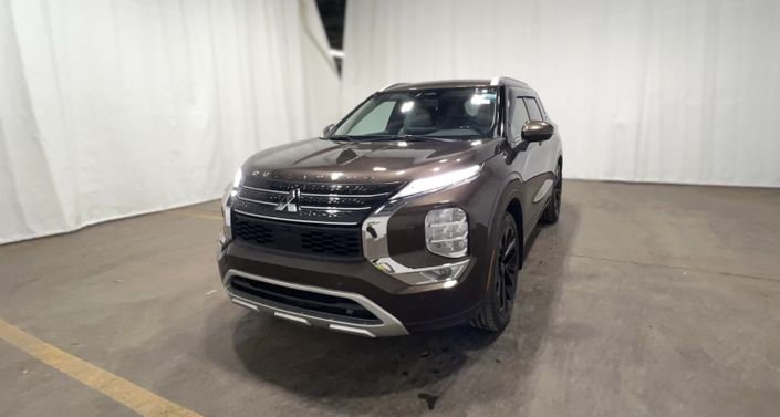 Thumbnail: 2022 Mitsubishi Outlander - 1