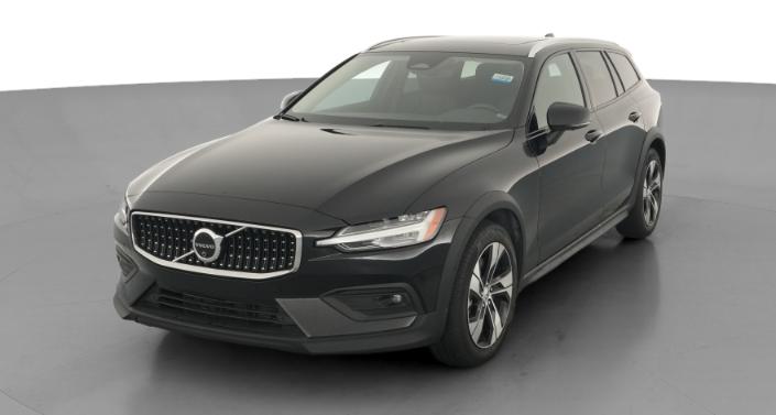 Thumbnail: 2025 Volvo V60 - 1