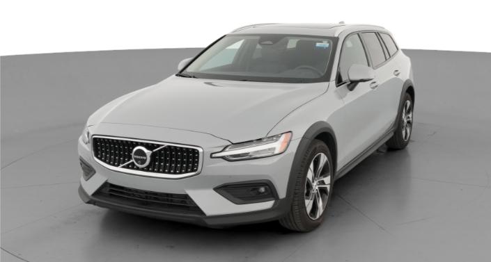Thumbnail: 2025 Volvo V60 - 1