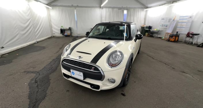 Thumbnail: 2016 MINI Cooper Hardtop - 1