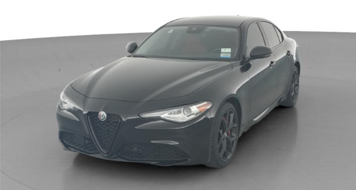 Thumbnail: 2021 Alfa Romeo Giulia - 1
