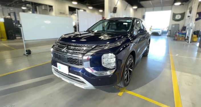 Thumbnail: 2024 Mitsubishi Outlander - 1