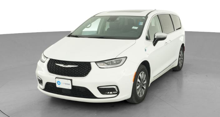 Thumbnail: 2023 Chrysler Pacifica - 1