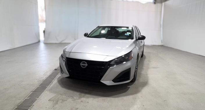 Thumbnail: 2024 Nissan Altima - 1