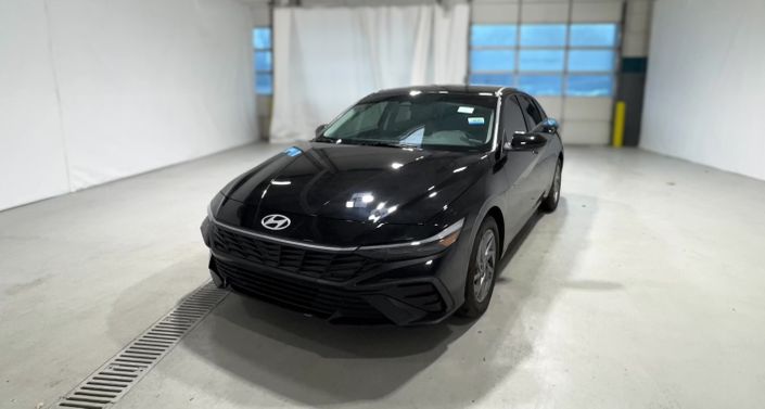 Thumbnail: 2024 Hyundai Elantra - 1