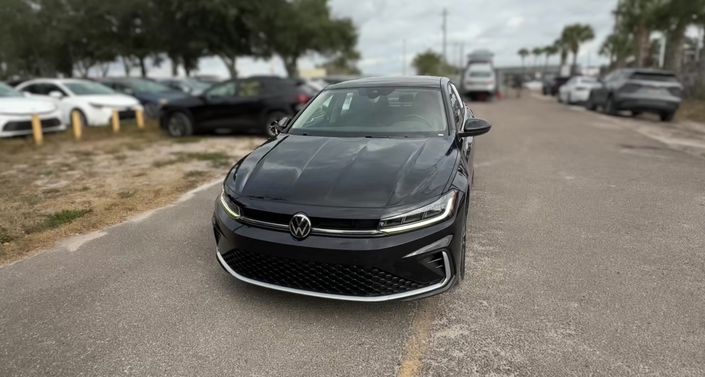 Thumbnail: 2025 Volkswagen Jetta - 1