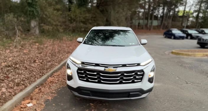 Thumbnail: 2025 Chevrolet Equinox - 1