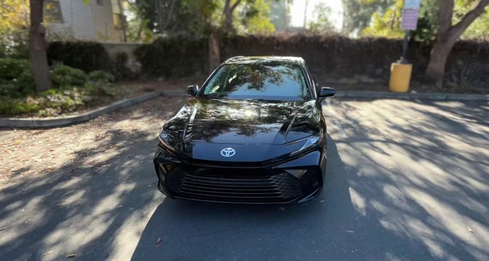 Thumbnail: 2025 Toyota Camry - 1