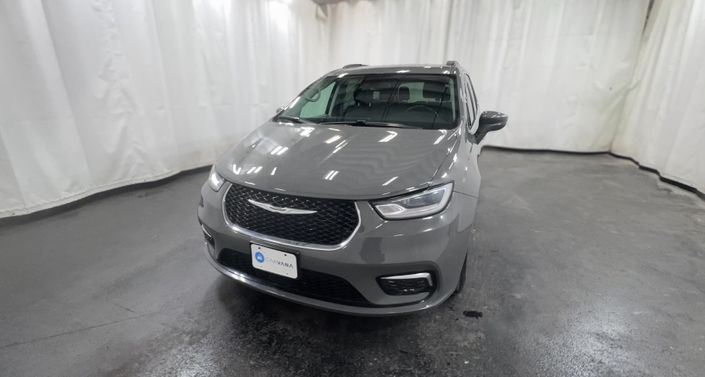 Thumbnail: 2022 Chrysler Pacifica - 1