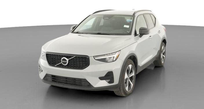Thumbnail: 2024 Volvo XC40 - 1
