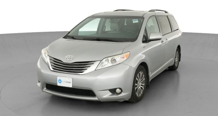 Thumbnail: 2017 Toyota Sienna - 1