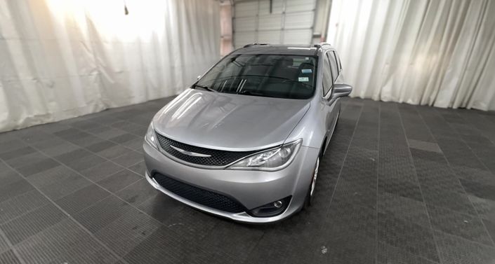 Thumbnail: 2019 Chrysler Pacifica - 1