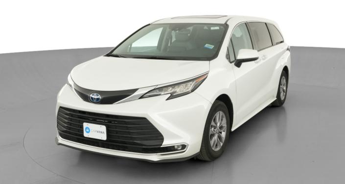 Thumbnail: 2022 Toyota Sienna - 1