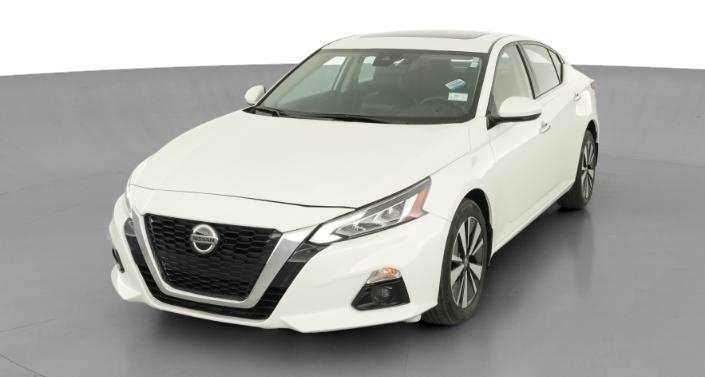 Thumbnail: 2022 Nissan Altima - 1