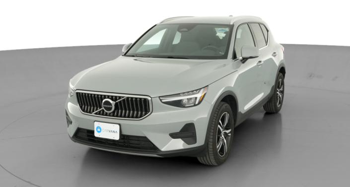 Thumbnail: 2025 Volvo XC40 - 1