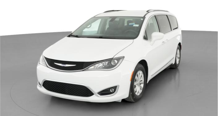 Thumbnail: 2018 Chrysler Pacifica - 1
