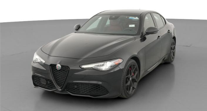 Thumbnail: 2020 Alfa Romeo Giulia - 1